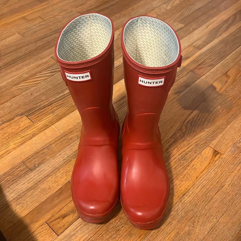 Hunter red rain boots size 8